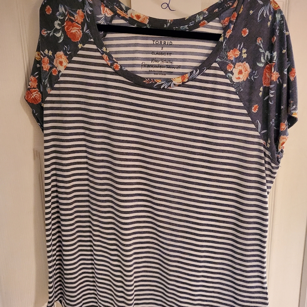 Torrid shirt